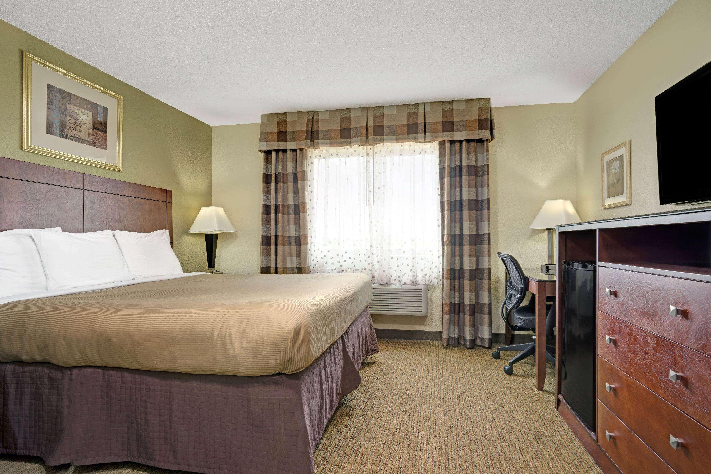 Hotel Super 8 By Wyndham Monticello Esterno foto